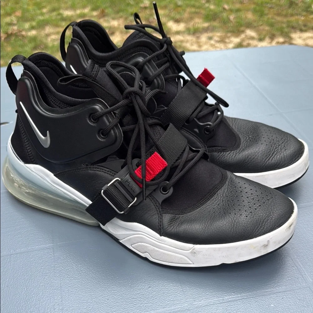 Nike Air Force 270 Black and White Sneakers